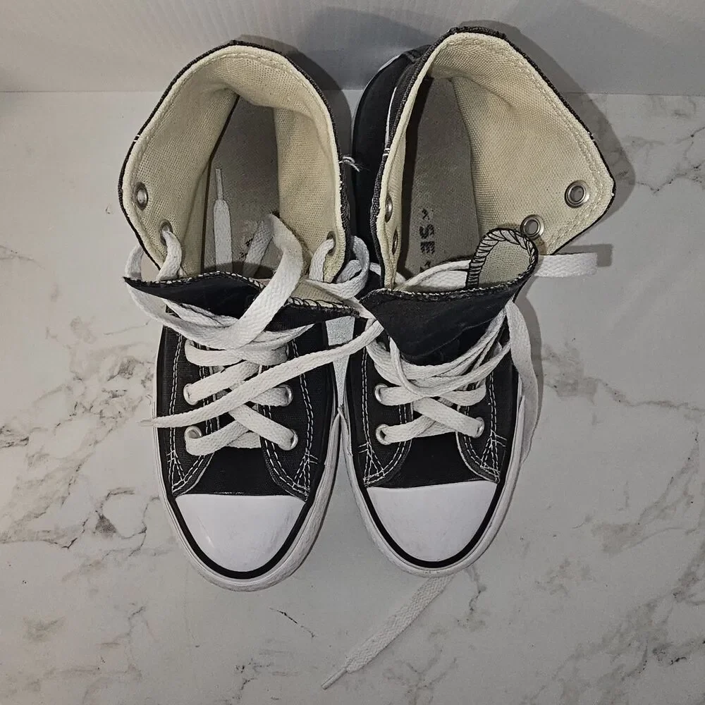Converse Chuck Taylor All Star Lift Platform Kids Size 3.5 Sneaker Black 272855F